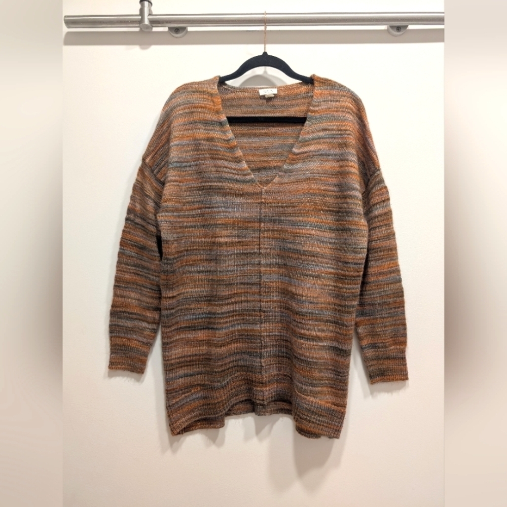 A.n.a V Neck Multicolor Sweater Size Medium - Picture 1 of 6